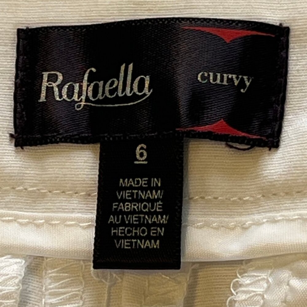 Rafaella Women's Curvy Fit Bermuda Shorts NWT - Picture 10 of 12